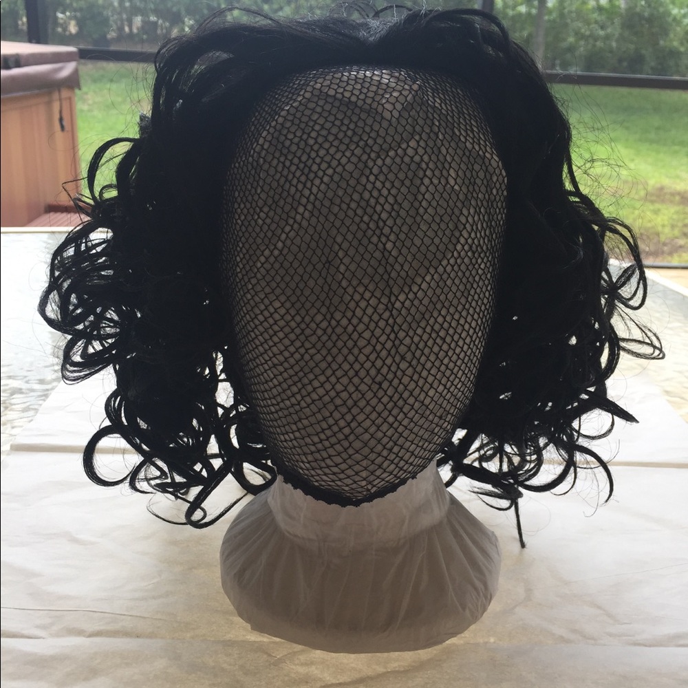 Half wig